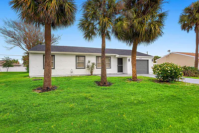2937 SE Ironton Avenue, Port St. Lucie, FL 34952 Port St Lucie FL
