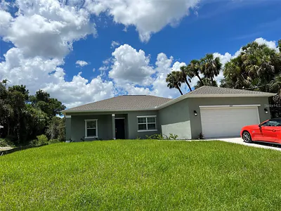 3685 TRENTON LANE North Port FL