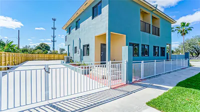 2190 NW 96th Ter 1 #1 Miami FL