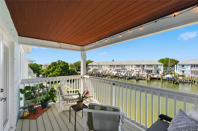 5162 SALMON DRIVE SE C #C St Petersburg FL