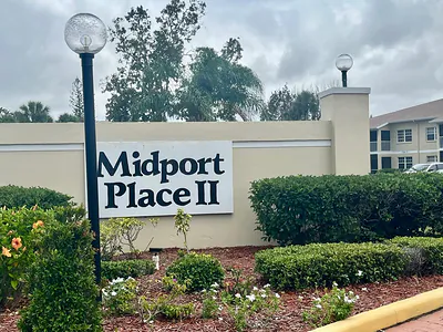 1537 SE Royal Green Circle E204, Port St. Lucie, FL 34952 #E204 Port St Lucie FL