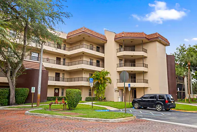 10401 W Broward Boulevard 209, Plantation, FL 33324 #209 Plantation FL