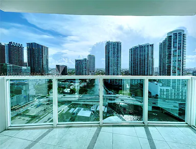 31 SE 5th St 2307 #2307 Miami FL