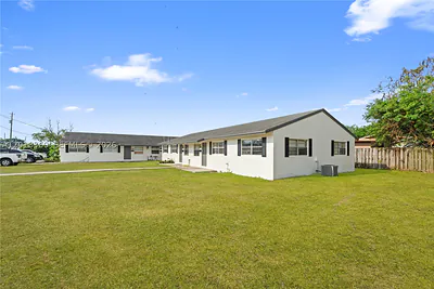 430 SW 10th Ave Homestead FL