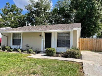 3216 SADDLEBROOK AVENUE Tampa FL