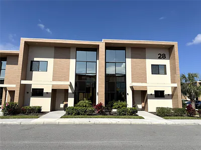3060 ROCKEFELLER WAY 156 #156 Kissimmee FL