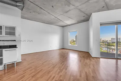 10 SW South River Dr 907 #907 Miami FL