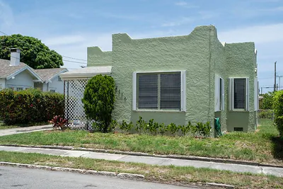 4116 Virginia Terrace A, West Palm Beach, FL 33405 #A West Palm Beach FL