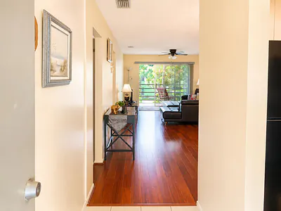 11 Lake Vista Trail 206, Port St. Lucie, FL 34952 #206 Port St Lucie FL