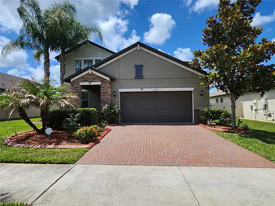25188 LAMBRUSCO LOOP Lutz FL