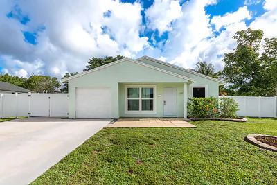 10117 Mikado Lane, Royal Palm Beach, FL 33411 Royal Palm Beach FL