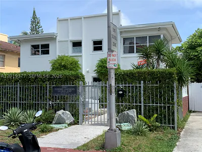 1545 Drexel Ave 422 #422 Miami Beach FL