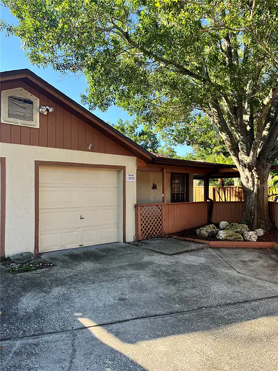 2678 MARKHAM COURT Palm Harbor FL