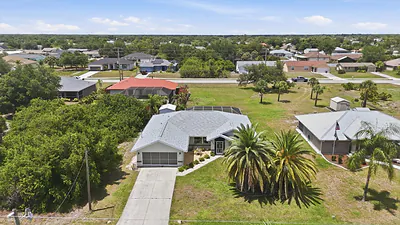 11074 GREENWAY AVENUE Englewood FL