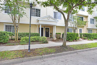 9838 W PARK VILLAGE DRIVE 9838 #9838 Tampa FL