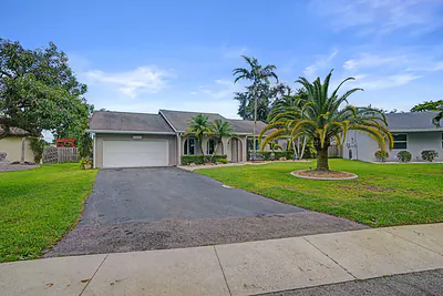 10141 SW 49th Court, Cooper City, FL 33328 Cooper City FL