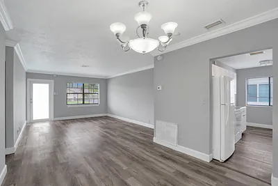 10781 NW 21st Street, Sunrise, FL 33322 Sunrise FL