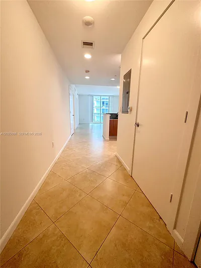 1060 Brickell Ave 2515 #2515 Miami FL