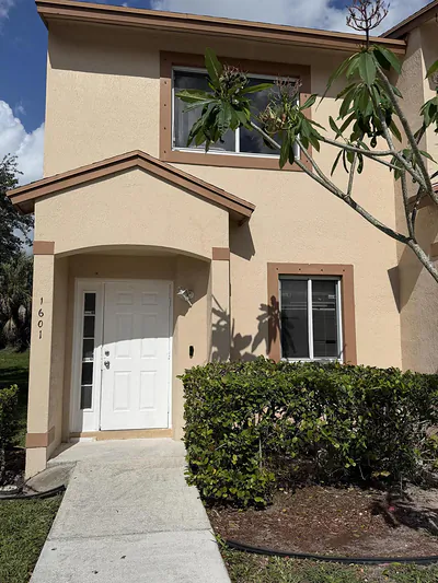 1601 Lakeview Drive W 1601, Royal Palm Beach, FL 33411 #1601 Royal Palm Beach FL
