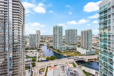 55 SE 6th Street 3500, Miami, FL 33131 #3500 Miami FL