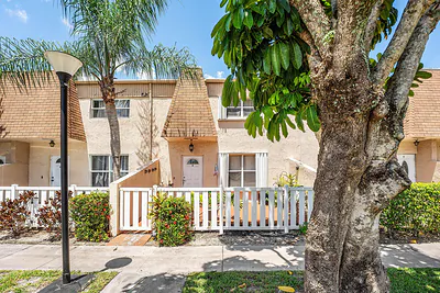 1105 NW 80th Terrace E #E Margate FL