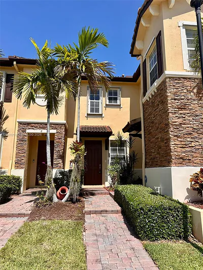 9153 SW 227th St 9 #9 Cutler Bay FL
