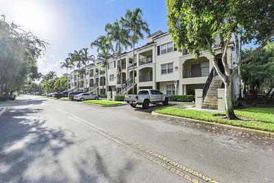 5980 W Sample Road 104, Coral Springs, FL 33063 #104 Coral Springs FL