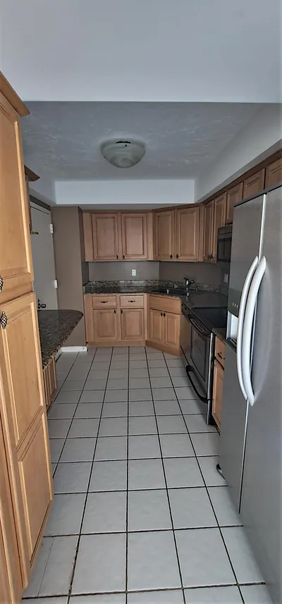 2425 Presidential Way 402 #402 West Palm Beach FL