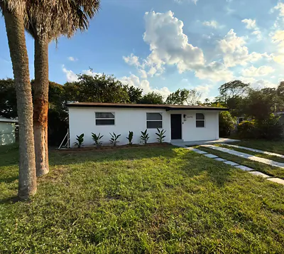 3370 NW 9th Street Lauderhill FL
