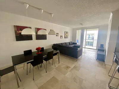 17100 N Bay Road 1911, Sunny Isles Beach, FL 33160 #1911 Sunny Isles Beach FL