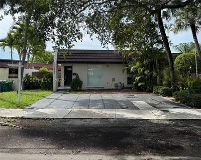 7420 Big Cypress Dr Miami Lakes FL