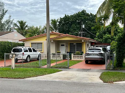 631 Tamiami Canal Road, Miami, FL 33144 Miami FL