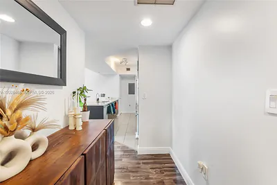 55 SE 6th Street 3303, Miami, FL 33131 #3303 Miami FL