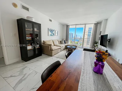 335 S Biscayne Blvd 3300 #3300 Miami FL