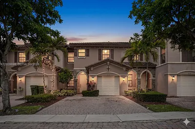 215 SE 37th Place, Homestead, FL 33033 Homestead FL