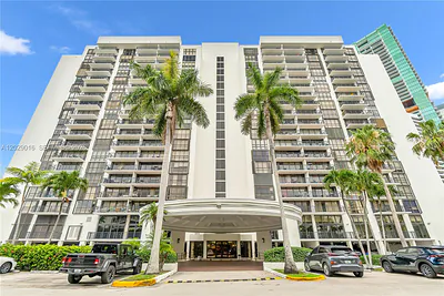 1450 Brickell Bay Drive 1815, Miami, FL 33131 #1815 Miami FL