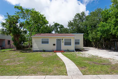 4421 11TH AVENUE S St Petersburg FL