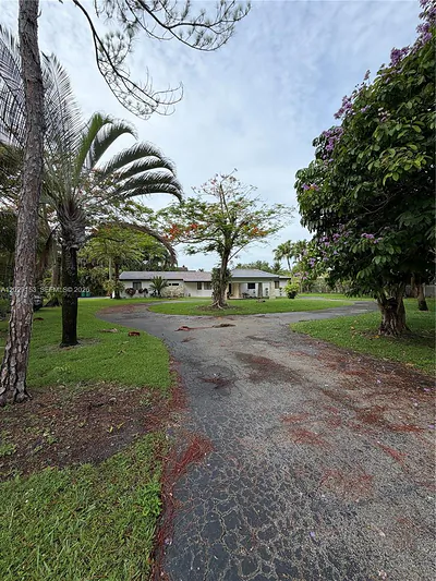 10350 SW 128th St Miami FL