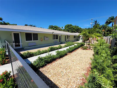 1324 NE 16th Avenue 2, Fort Lauderdale, FL 33304 #2 Fort Lauderdale FL
