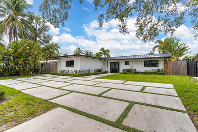 1713 SW 5th St Fort Lauderdale FL
