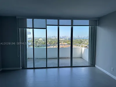 5161 Collins Ave 1709 #1709 Miami Beach FL