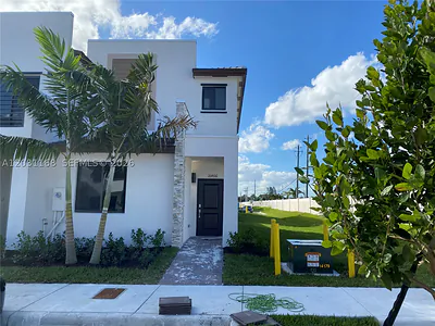 21466 NE 3 Place Miami FL