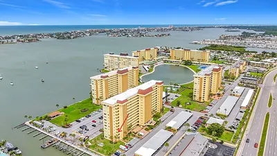 4550 COVE CIRCLE 302 #302 St Petersburg FL