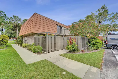 11100 SW 15th Manor, Davie, FL 33324 Davie FL