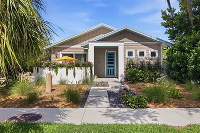 1421 14TH STREET N St Petersburg FL