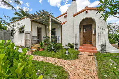 2118 Florida Avenue West Palm Beach FL