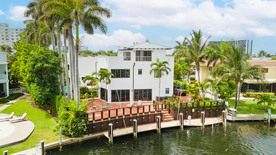 1121 Bel Air Drive 4 #4 Highland Beach FL