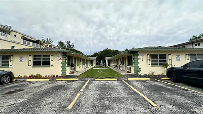 717 SE 16th Street 2, Fort Lauderdale, FL 33316 #2 Fort Lauderdale FL