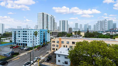 546 SW 1st Street 603, Miami, FL 33130 #603 Miami FL