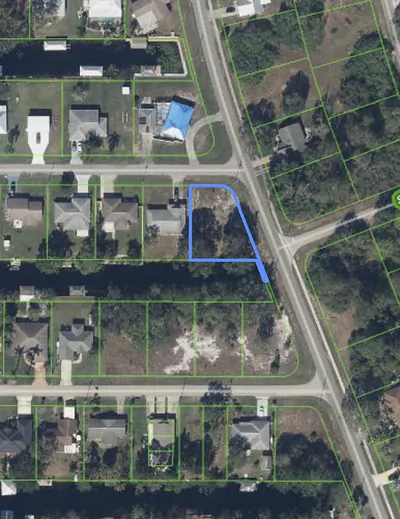 100 Honeycomb Avenue Lake Placid FL